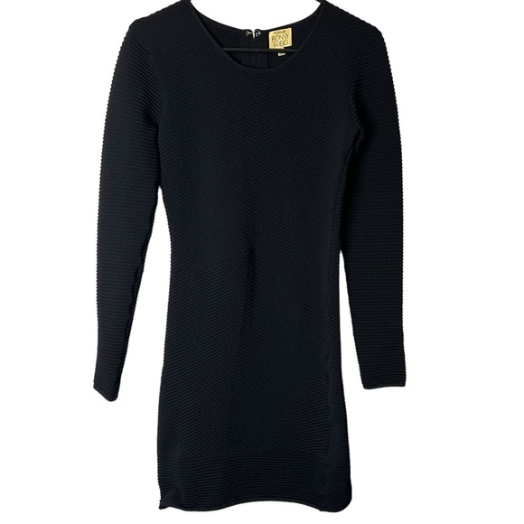 Torn by Ronny Kobo Black Body Con Mini Dress Chevron Knit Size Medium - Picture 4 of 13